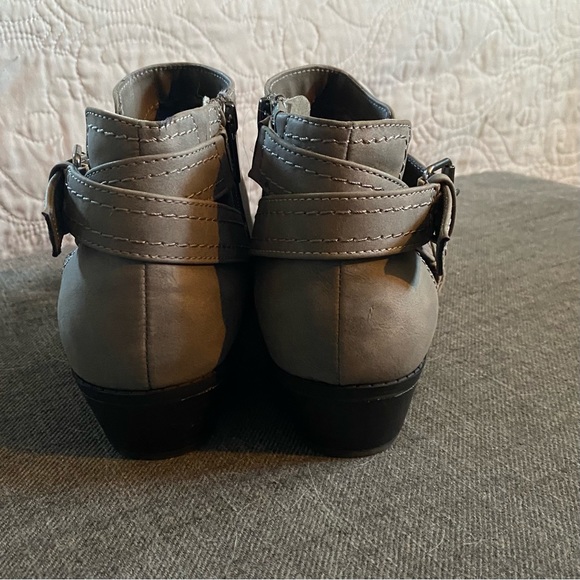 Torrid‎ grey buckle ankle bootie - Picture 9 of 12
